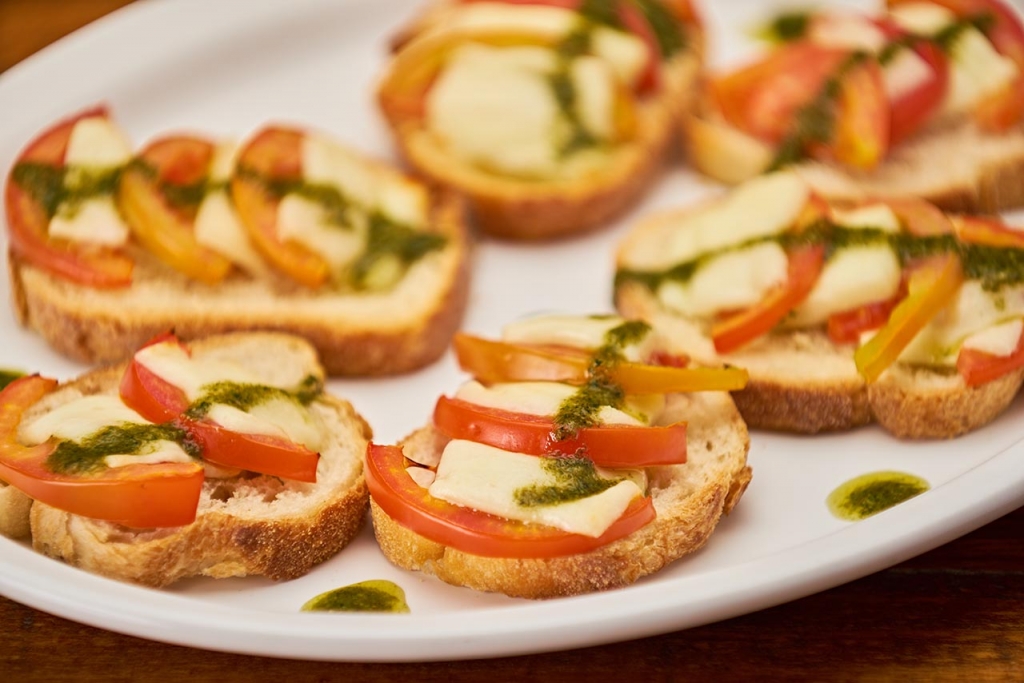 Bruschetta Caprese